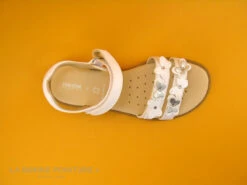 Geox J8235I KARLY Girl - White - Sandale Blanche 14 Geox J8235I KARLY Girl - White - Sandale Blanche -Magasin De Chaussures cd24607c73b9e66c561f35ea11d5d5ef img 0469.jpg 117959