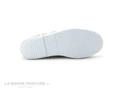 Cienta 70999 Blanc Fleuri - Tennis Toile Fille Sans Lacet -Magasin De Chaussures cd24607c73b9e66c561f35ea11d5d5ef img 1321.jpg 148359