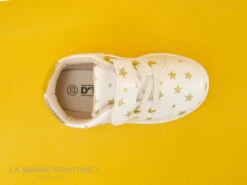 DT New York B313490 - Blanc - Etoiles Or - Basket Fille -Magasin De Chaussures cd24607c73b9e66c561f35ea11d5d5ef img 2009.jpg 162380