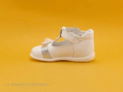 MKids MELSI Blanc - Fleur Tulle - Chaussure Montant BEBE Fille 11 MKids MELSI Blanc - Fleur Tulle - Chaussure Montant BEBE Fille -Magasin De Chaussures cd24607c73b9e66c561f35ea11d5d5ef img 2940.jpg 132126