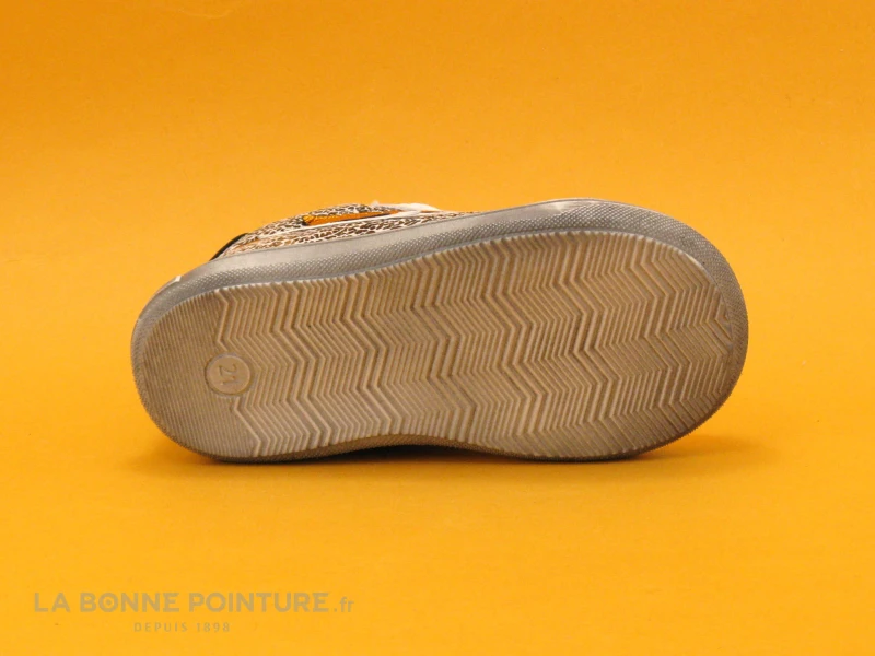 Bopy RECLAIR Blanc - Imprime Argent - Chaussure Montante Fille 9 Bopy RECLAIR Blanc - Imprime Argent - Chaussure Montante Fille – Image 7