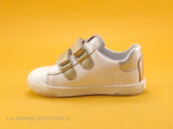 Bopy RETAIL Blanc Or - Basket BEBE Fille Avec Velcro -Magasin De Chaussures cd24607c73b9e66c561f35ea11d5d5ef img 6023.jpg 166768