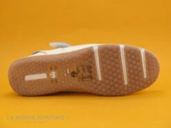 Enza Nucci LS4615 Blanc - Fleurs - Ballerine A Velcro Femme 13 Enza Nucci LS4615 Blanc - Fleurs - Ballerine A Velcro Femme -Magasin De Chaussures cd24607c73b9e66c561f35ea11d5d5ef img 6726.jpg 167647