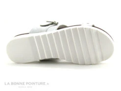 EmBrace B01001 101 Blanc Argent - Mule Femme 9 EmBrace B01001 101 Blanc Argent - Mule Femme -Magasin De Chaussures cd24607c73b9e66c561f35ea11d5d5ef img 6866.jpg 136559