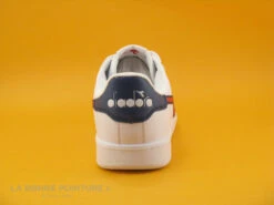 Diadora 872650-40-32 Game - Basket Blanche - Rouge - Bleu Marine 11 Diadora 872650-40-32 Game - Basket Blanche - Rouge - Bleu Marine -Magasin De Chaussures cd24607c73b9e66c561f35ea11d5d5ef img 7499.jpg 168592