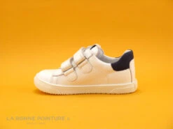 Bopy RAMDAM Blanc - Basket Mode BEBE 2 Velcros -Magasin De Chaussures cd24607c73b9e66c561f35ea11d5d5ef img 8126.jpg 157124