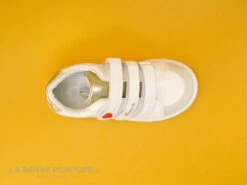Kouki By Bopy ILTA Blanc - Or - Sneakers Fille 3 Velcros - Coeur Rouge 10 Kouki By Bopy ILTA Blanc - Or - Sneakers Fille 3 Velcros - Coeur Rouge -Magasin De Chaussures cd24607c73b9e66c561f35ea11d5d5ef img 9281.jpg 170696